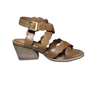 ANTELOPE Brown Tan Leather Scallop Crossover Ankle Strap Sandals Size 38 7 7.5